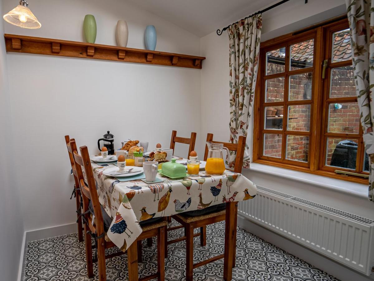 All Seasons Cottage Breaks Saxmundham Extérieur photo